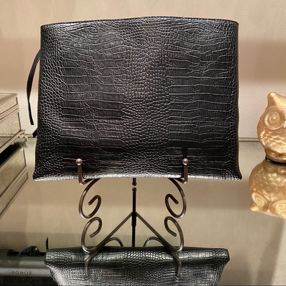 Black EXPRESS faux alligator clutch